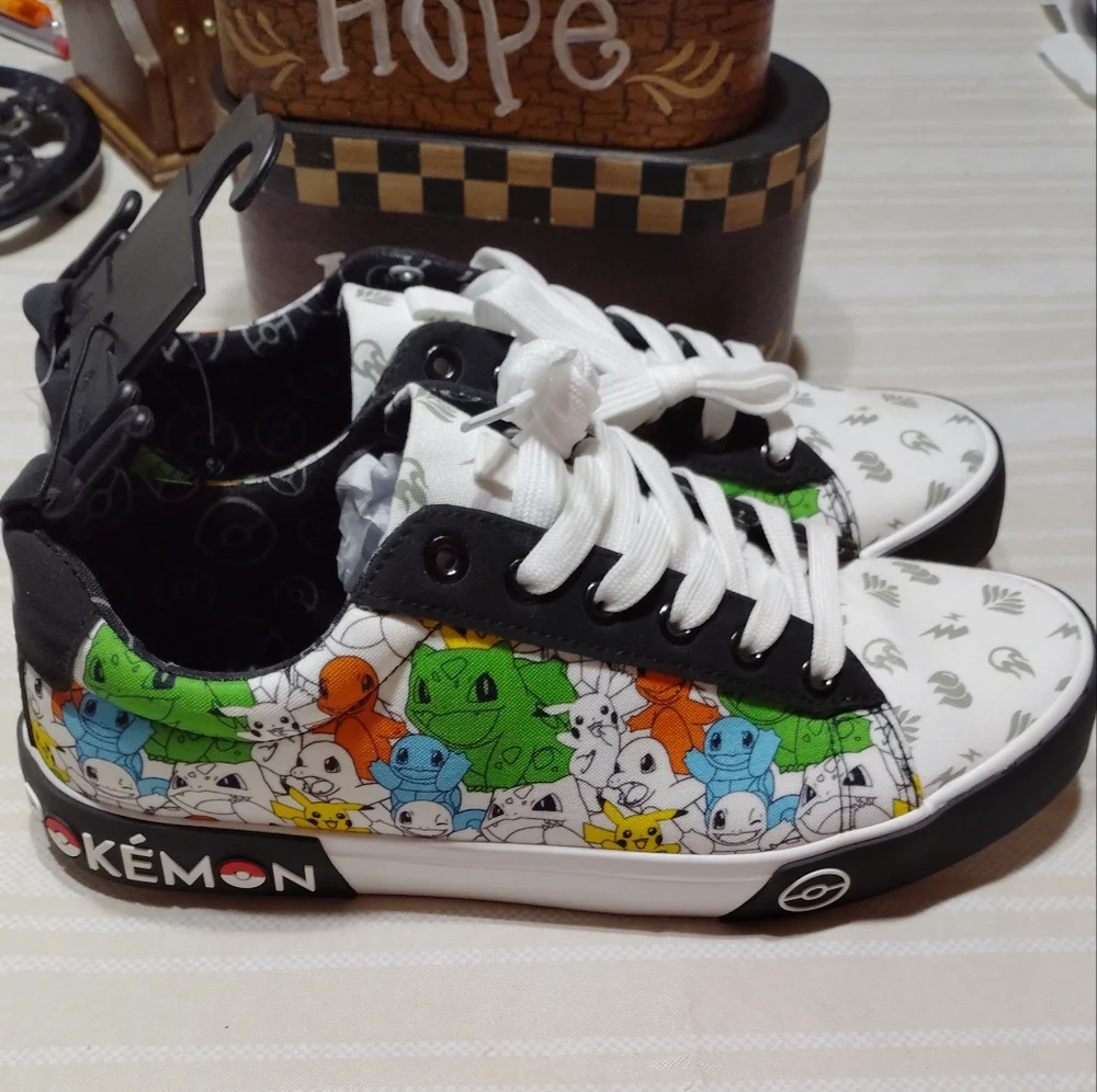 Pokemon Ground Up Men's  Lace-Up Sneakers Shoes